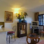 Castillo Bailey By Interhome